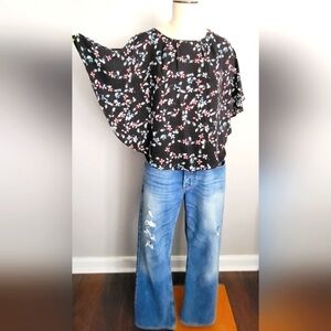 Elle. Floral Black Blouse.